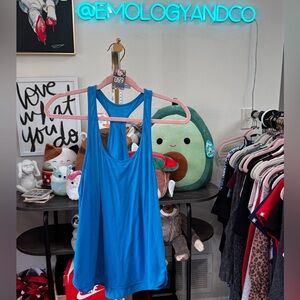 🍋99. Lululemon tank top